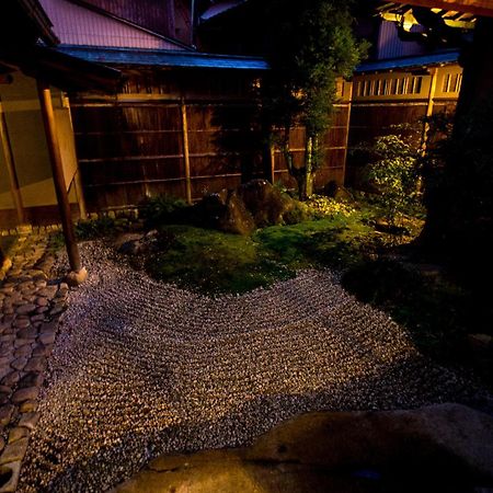 Sukiya-Zukuri Suehiro Villa Hida Exterior photo